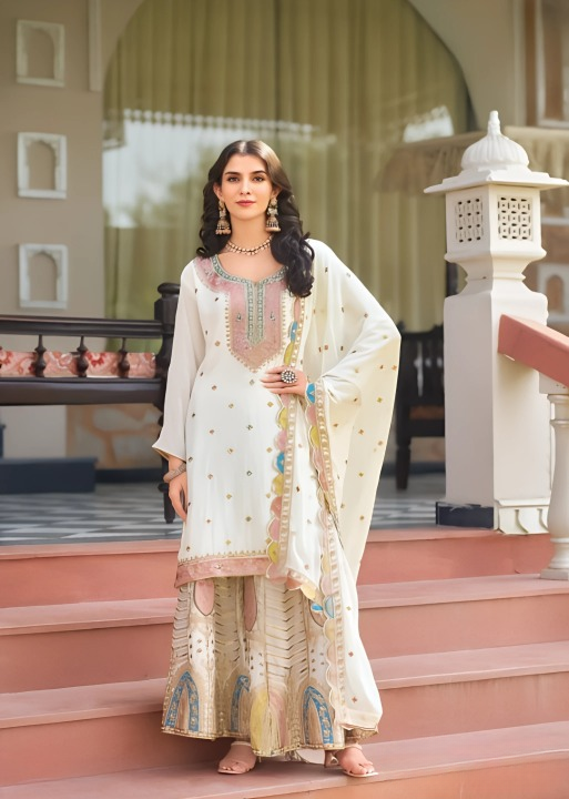 "Grace in Tradition: A Regal Blend of Elegance and Heritage"