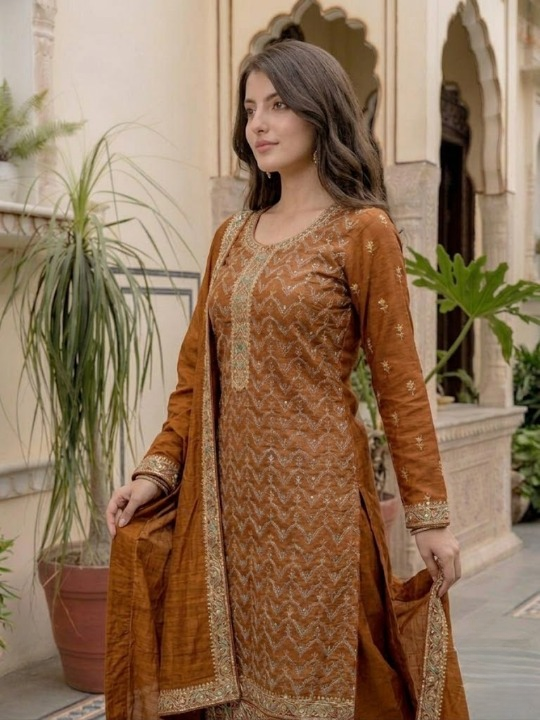 Women’s Embroidered Straight Kurta Pant Set with Dupatta | Elegant Ethnic Wear