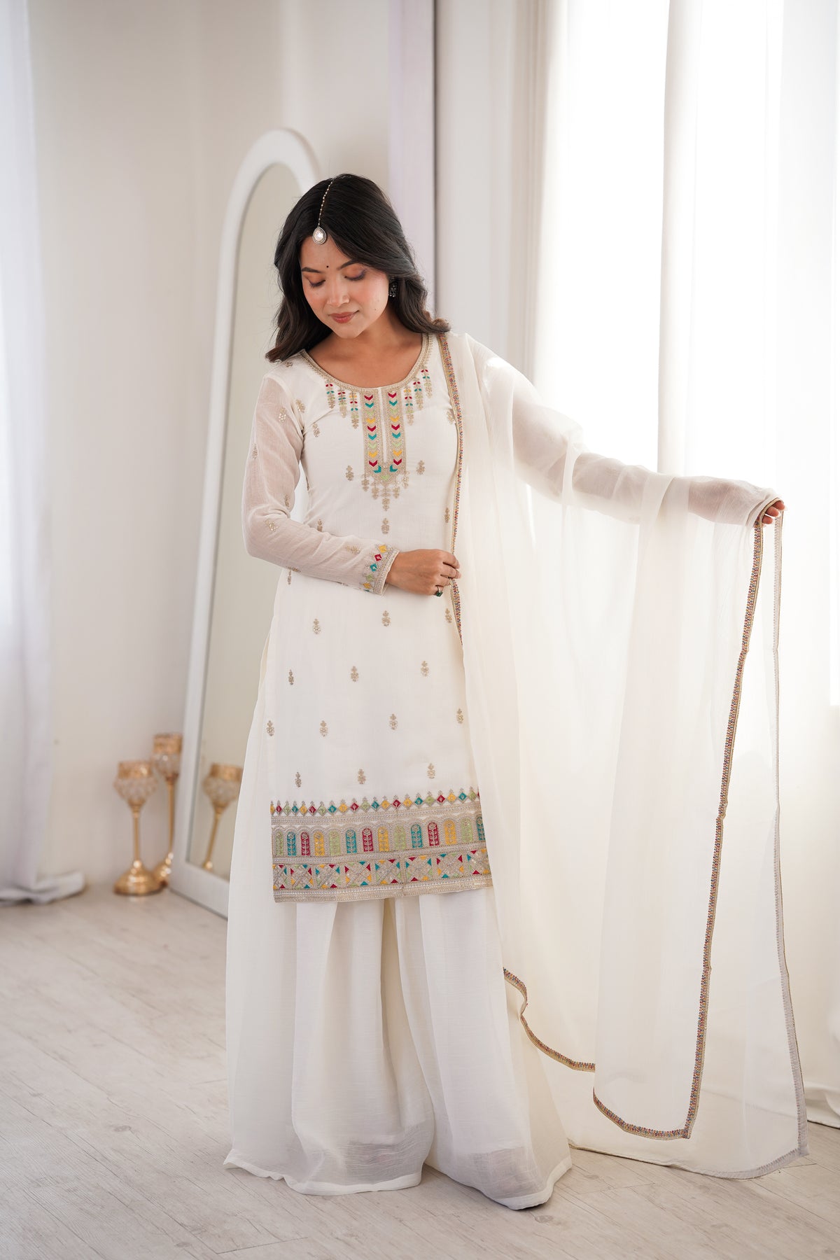 Women’s Embroidered Kurta Pant Set with Dupatta | Elegant Ethnic Suit Set for Festive & Party Wear