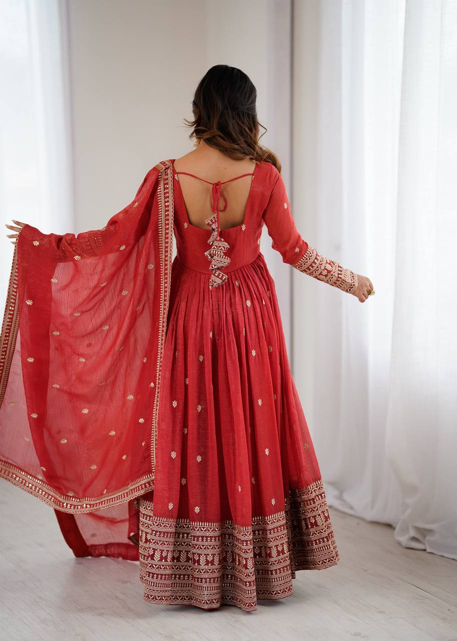 ANVERI TEXTILES Women’s Red Printed Anarkali Kurta Pant Dupatta Set | Flared Ethnic Suit Set with Traditional Border Detailing for Festive, Wedding & Party Wear