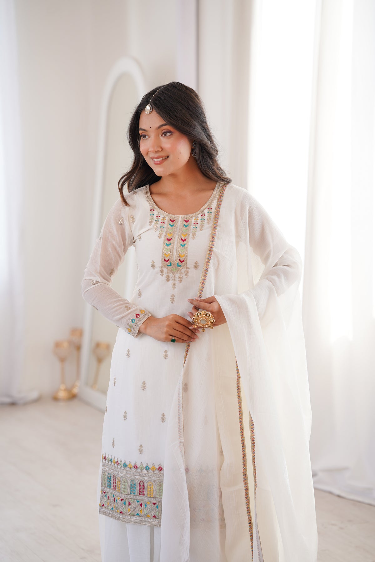 Women’s Embroidered Kurta Pant Set with Dupatta | Elegant Ethnic Suit Set for Festive & Party Wear