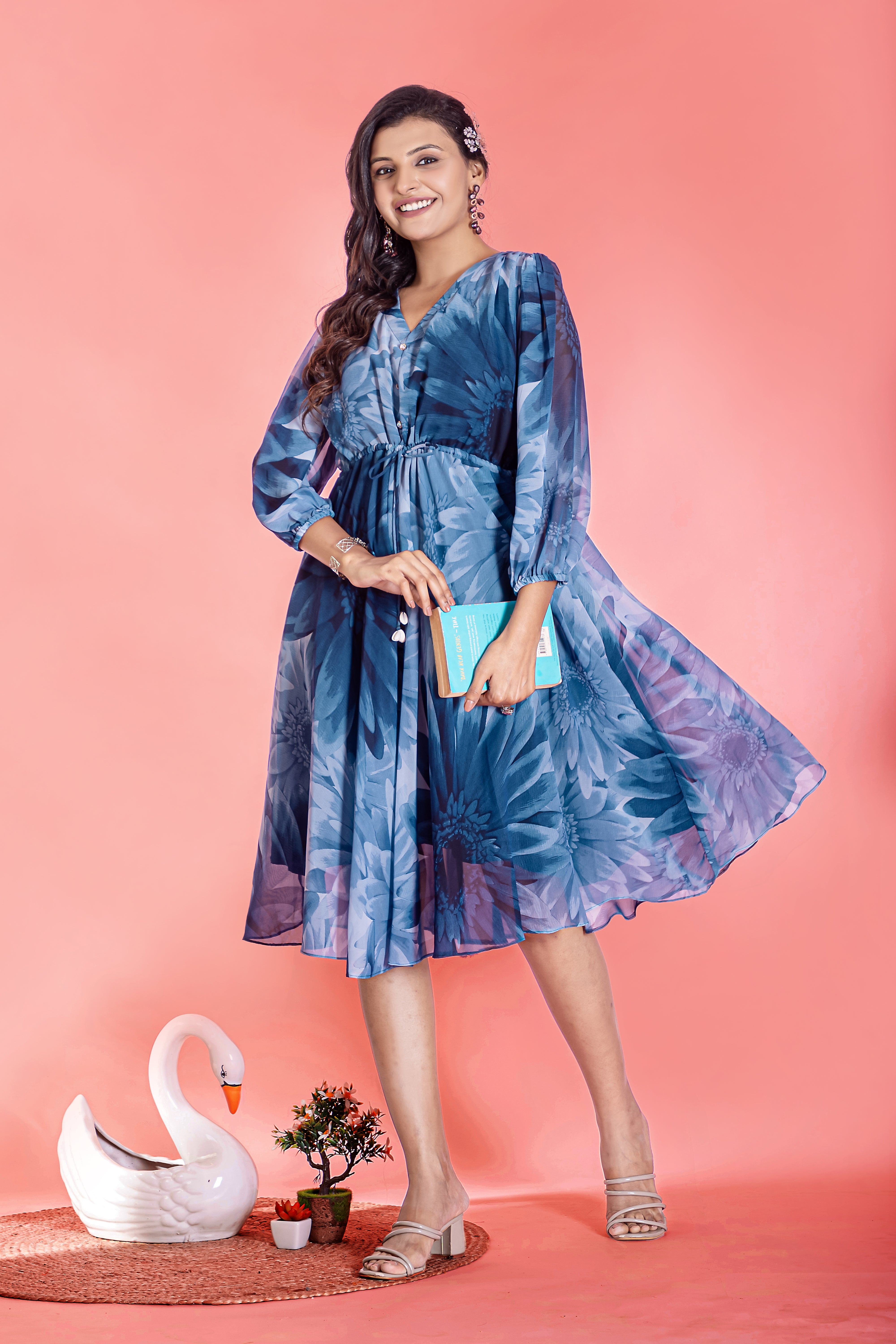 Anveri Textiles Georgette V Neck Knee Length 3/4th Sleeve Floral Print Back Neck Round Short Dress Blue