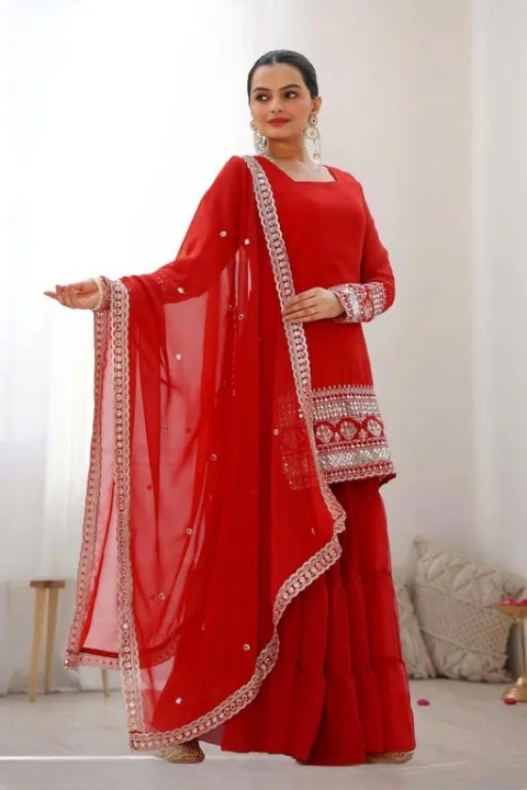 270_VANSIKA_RED