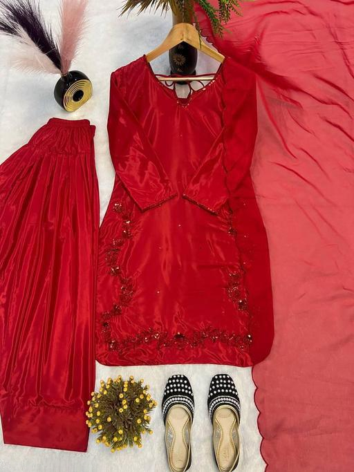 ANVERI Women’s Embroidered Kurta Palazzo Set with Dupatta | Elegant Ethnic Wear