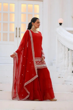270_VANSIKA_RED