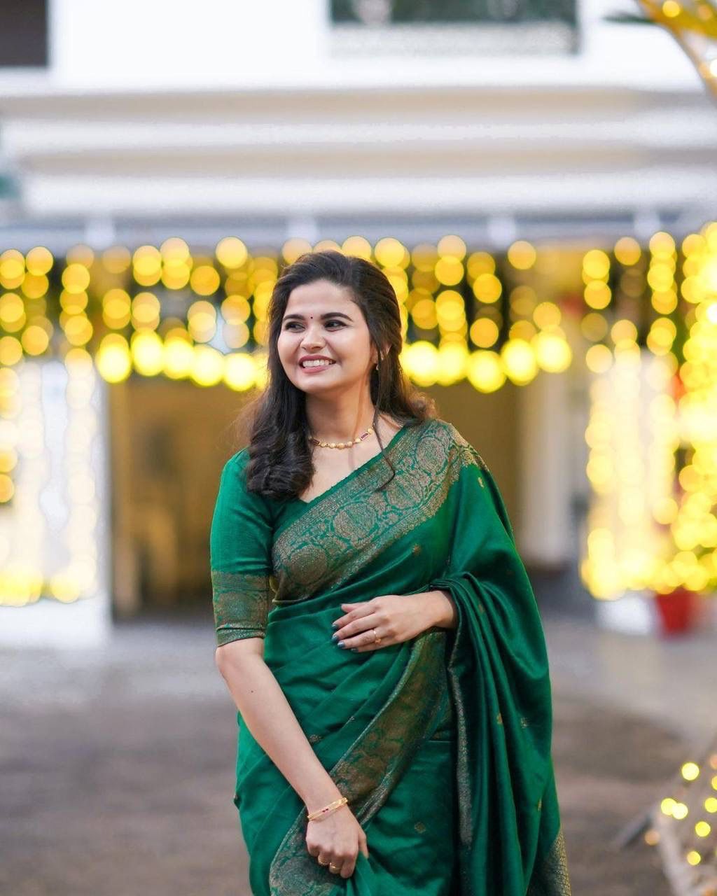 Durga Puja 2023: How to wear a saree? Here are easy tips and tricks for saree  draping